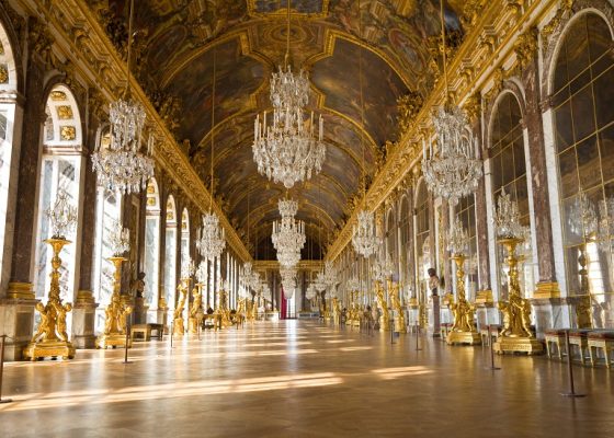 Mirror s hall of Versailles Chateau. (Photo: © Ivan Soto|Dreamstime.com)