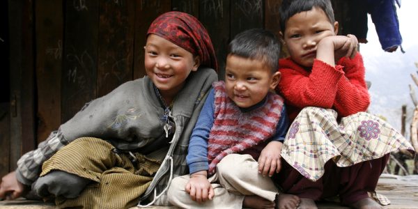 Three young kids on the annapurna circuit, nepal. (Photo: © Paul Prescott | Dreamstime.com )